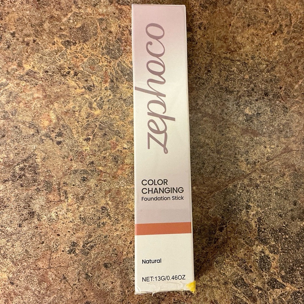 Zephoco Color Changing Foundation Stick - Picture 5 of 10